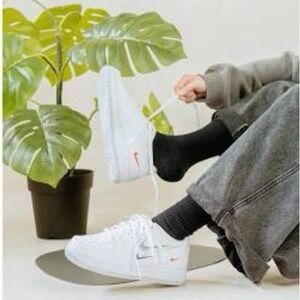 Nike Air Force 1 GS Low Multi-Swoosh Sneakers White W8/Y6.5
